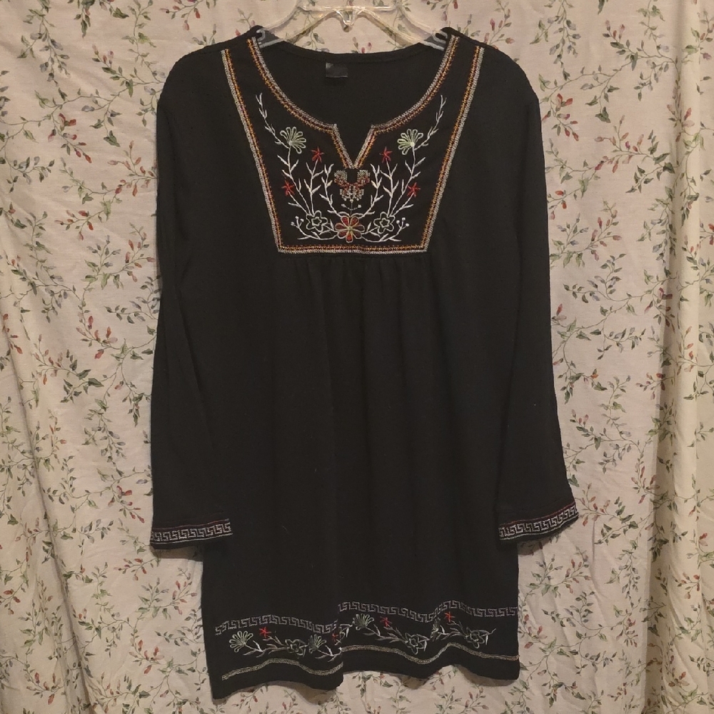 Black Embroidered V-Neck Tunic Top